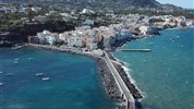 Ischia s pobytom pri mori a v termálnych kúpeľoch