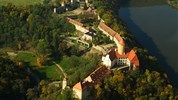 Hrady Pernštejn a Veveří, zámok Litomyšl