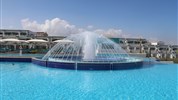 Limak Cyprus - G a PF - bazén s fontánou